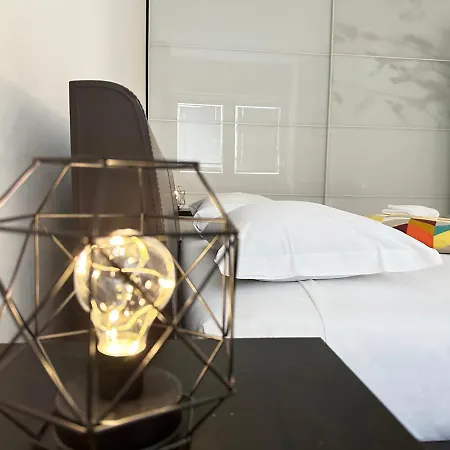 Feel - Casa Di Luce Lägenhet Bergamo