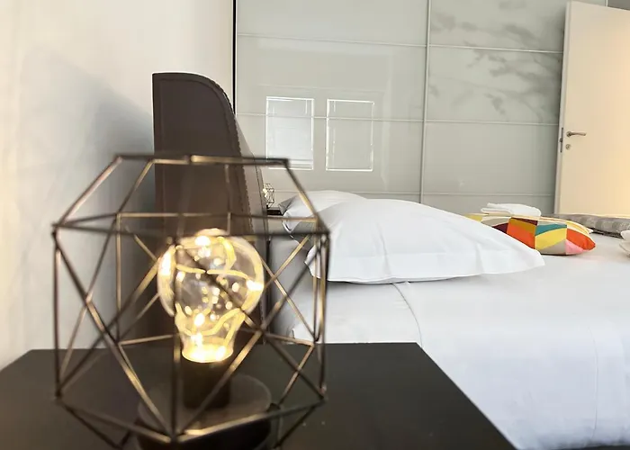 Feel - Casa Di Luce Lägenhet Bergamo